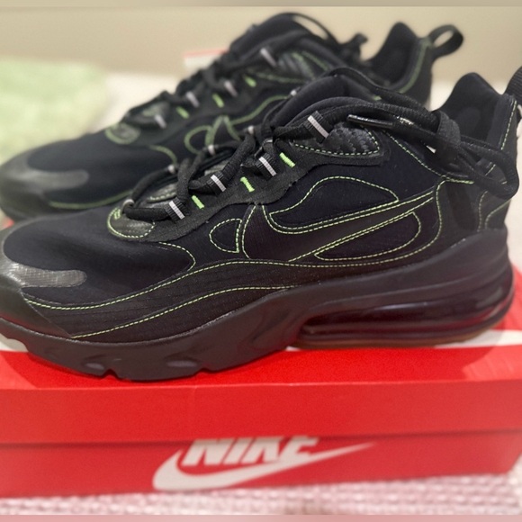 Nike Air Max 270 React SP Black Neon Green Men’s Sneakers Size 11 NWT - Picture 1 of 6